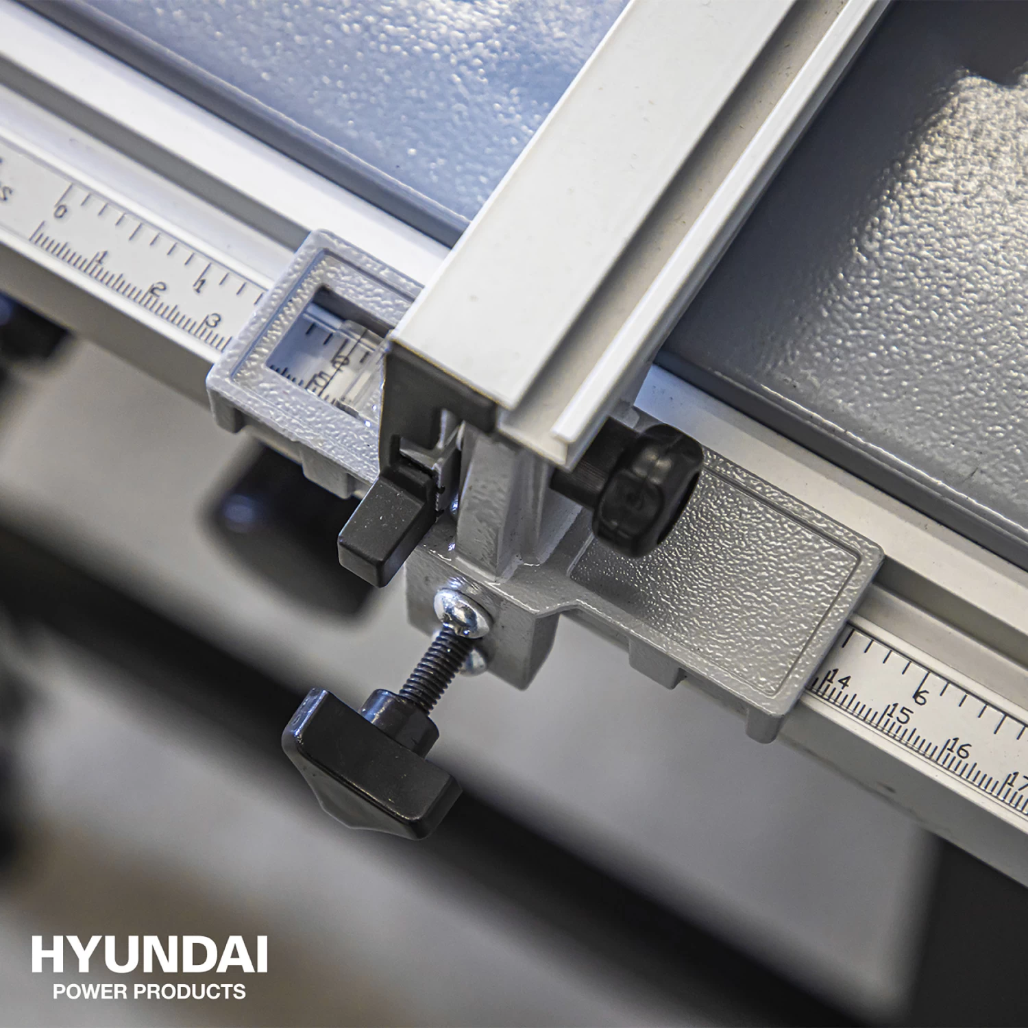 Hyundai Zaagtafel 1500W 250mm 24T 6 Hyundai Zaagtafel 1500W 250mm 24T - Afbeelding 6