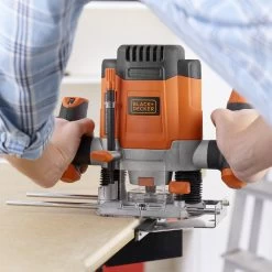 Black & Decker Black+Decker Bovenfrees KW1200E-QS -Hulpmiddelen Voor Thuis 41 434