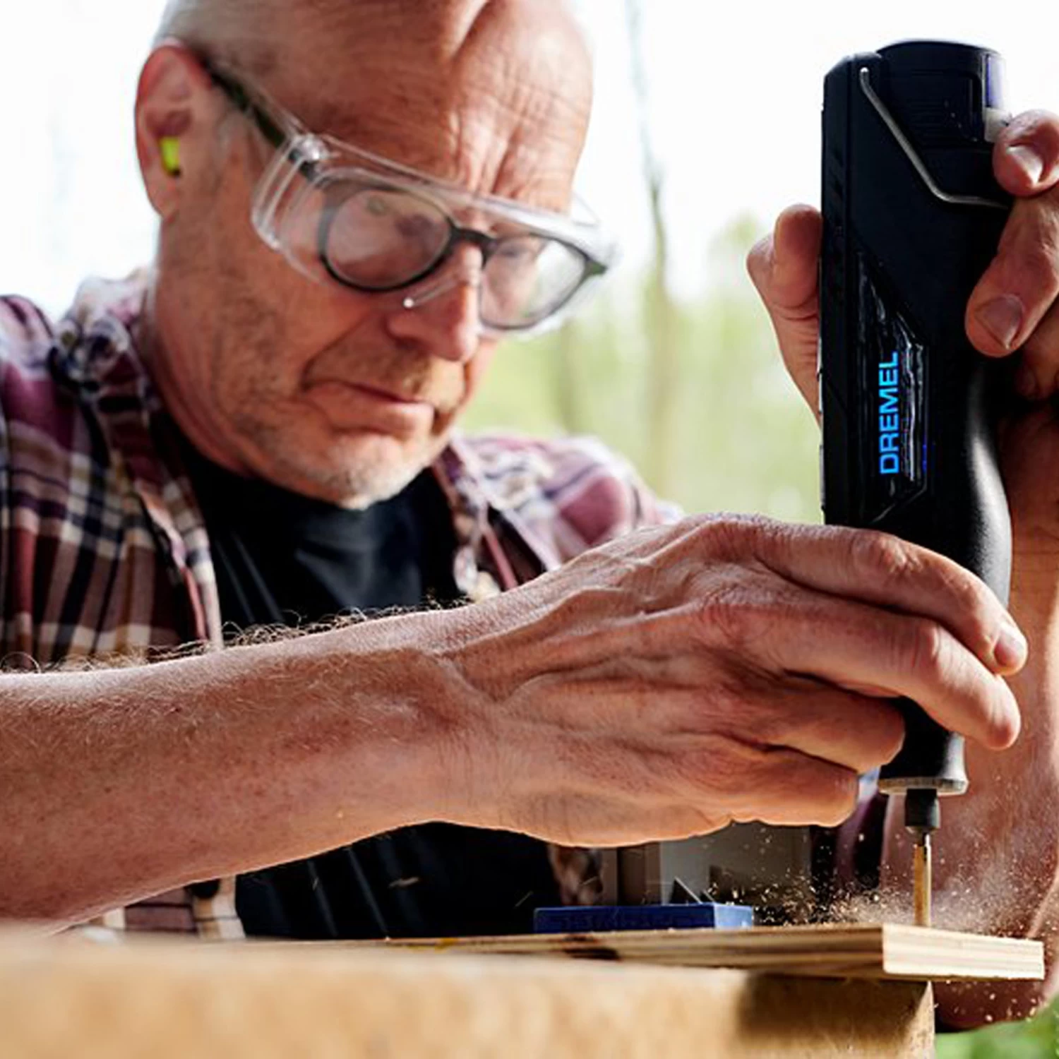 Dremel Accu Multitool 8260JF Incl. 2x 12V Accu 5 Dremel Accu Multitool 8260JF Incl. 2x 12V Accu - Afbeelding 5